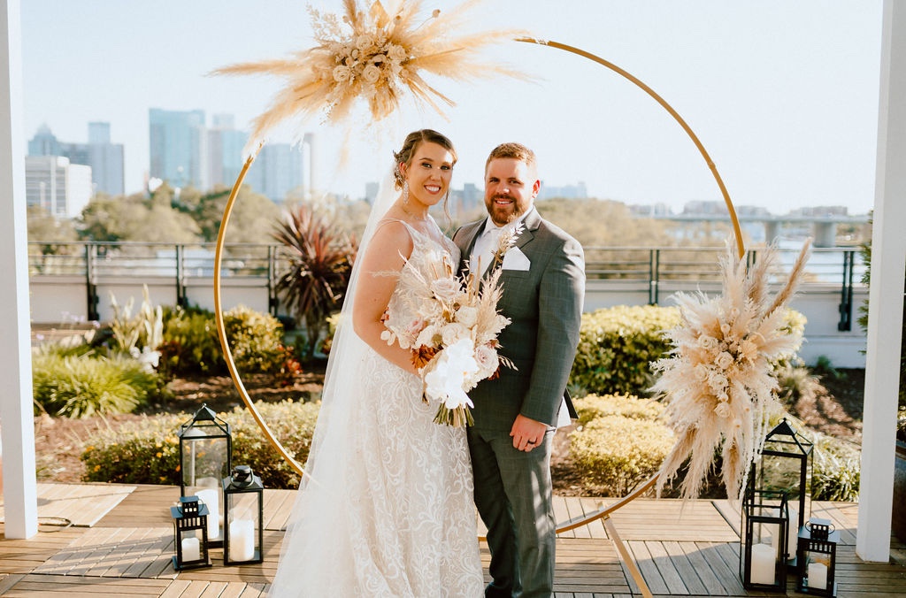 Bride & Groom; Rooftop 220 wedding; Precious Moments Events