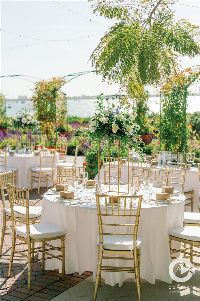 Marie Selby Botanical Gardens wedding by the water