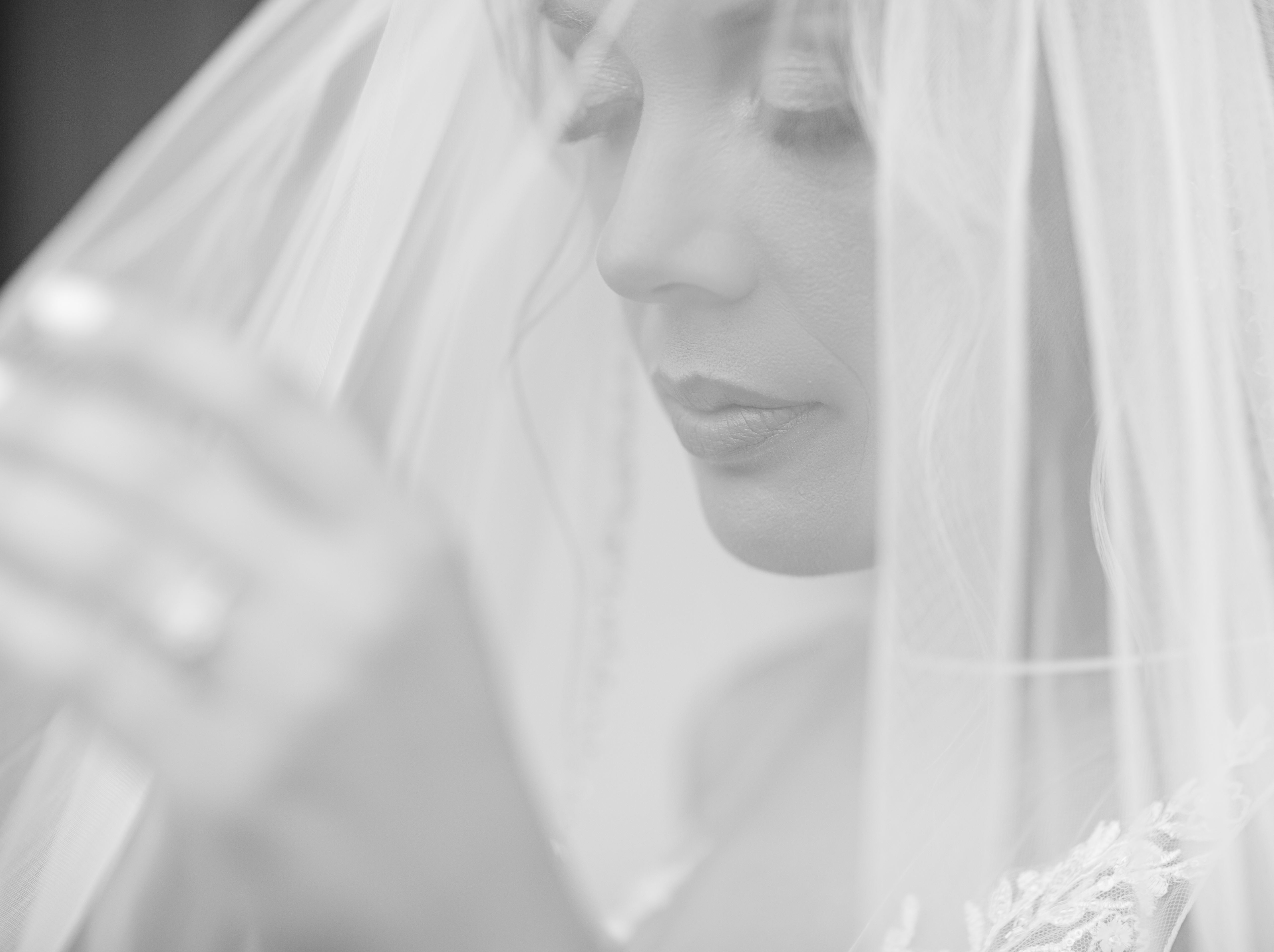 black and white bridal photography