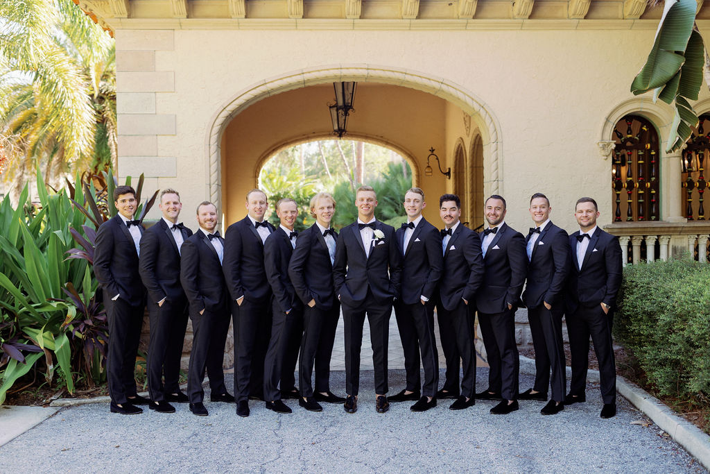 Groom and groomsmen at powel crolsey estate