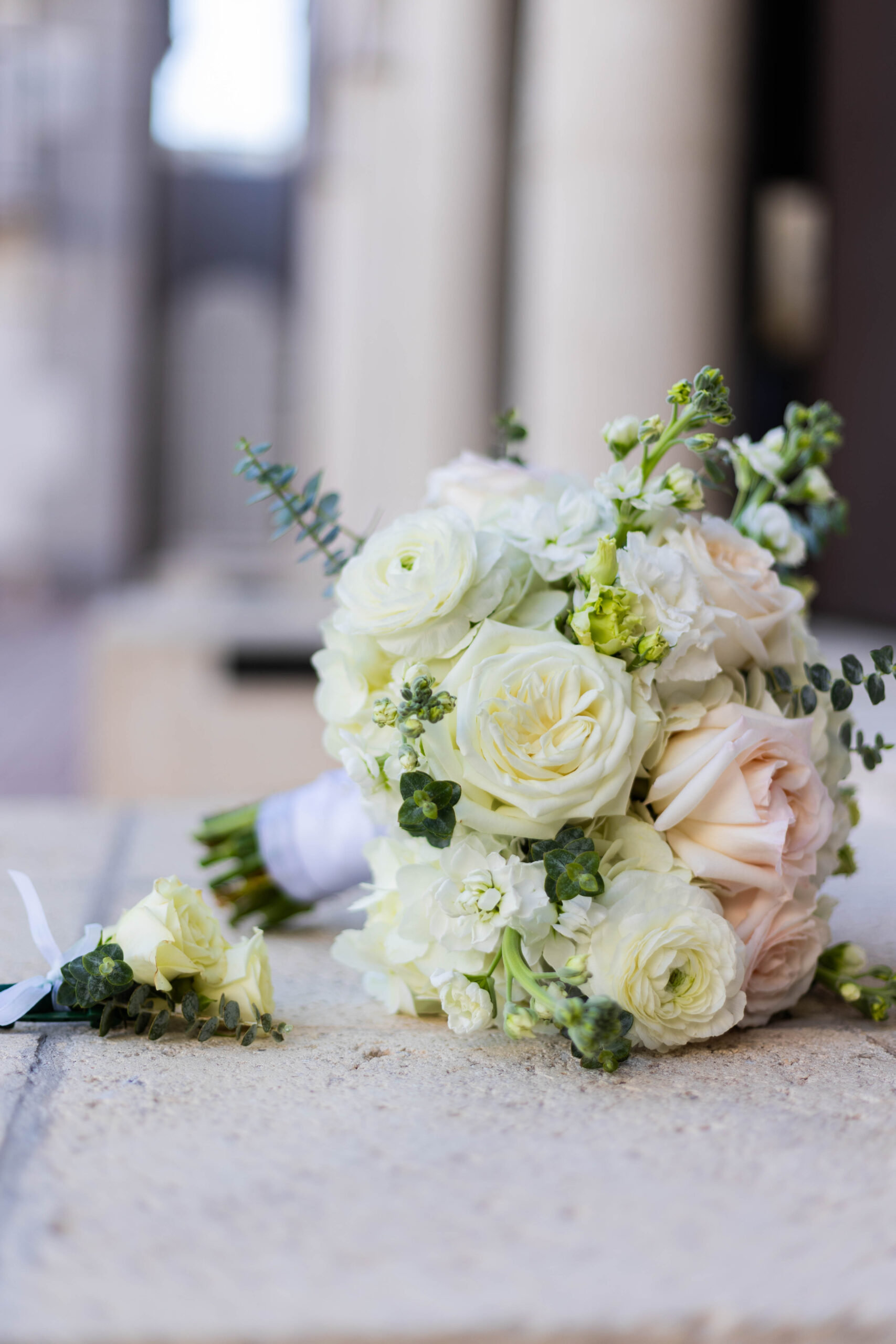 roses bridal bouquet