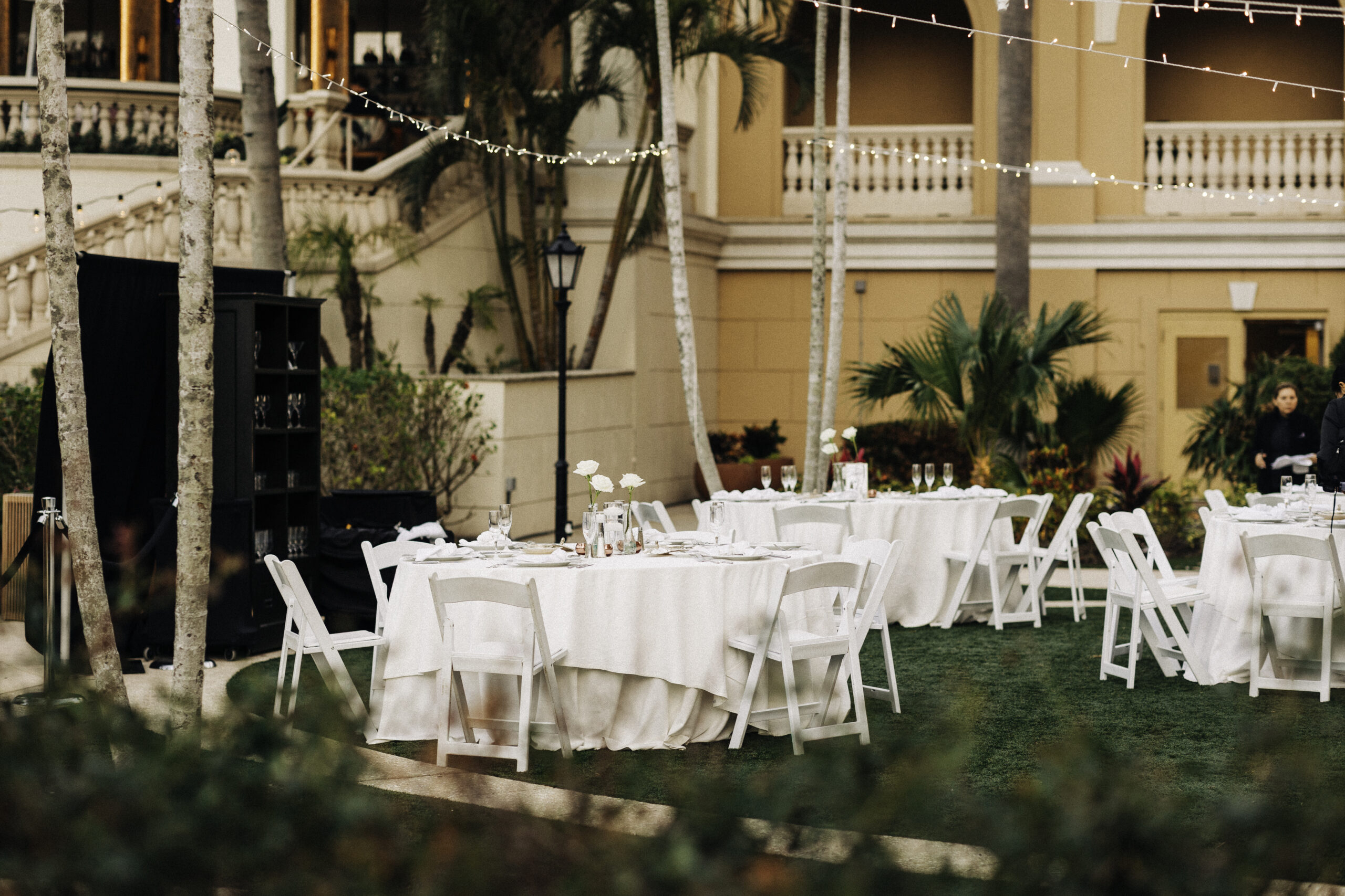 white wedding tablescape by Precious Moments Events