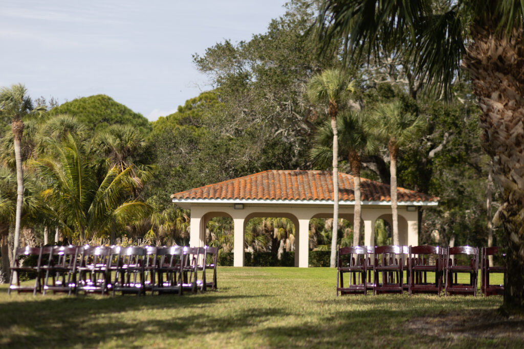 outdoor wedding ceremony at Powel Crosley Estate