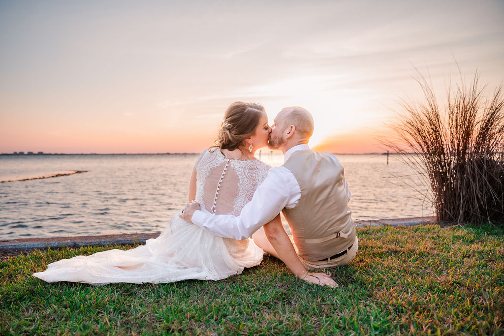 sunset couple portraits at Powel Crosley Estate