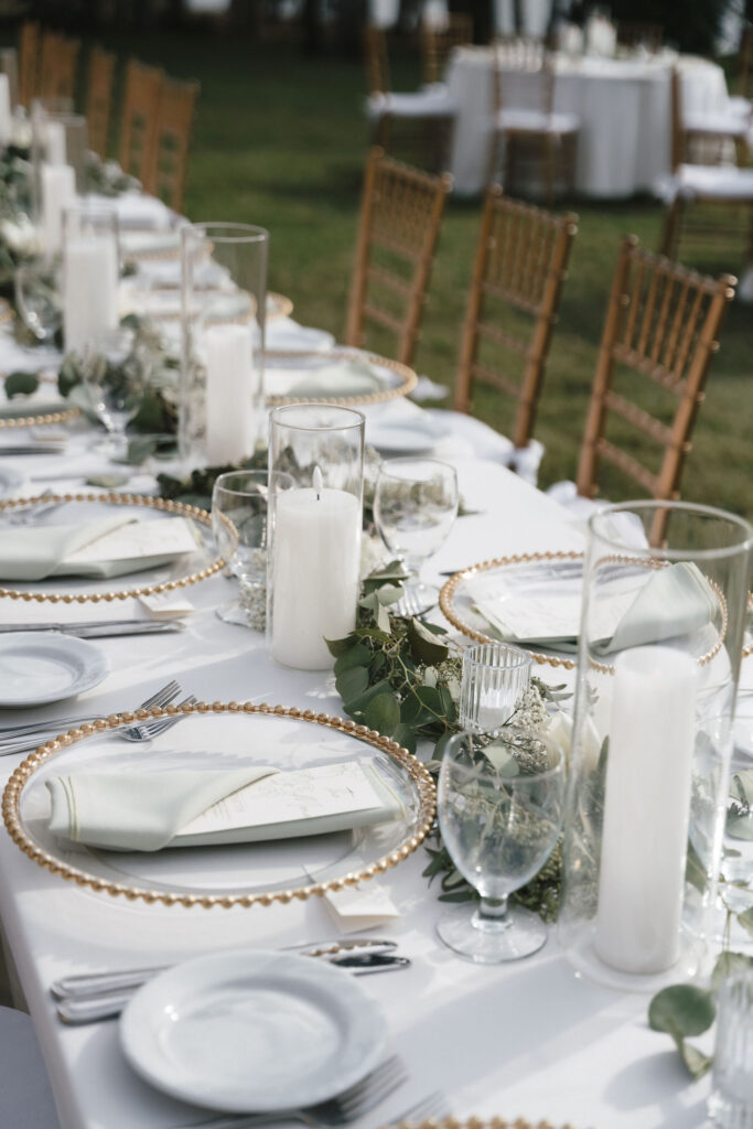 outdoor wedding reception at Powel Crosley Estate