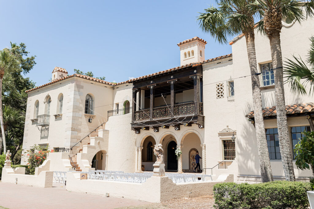 Powel Crosley Estate outdoor ceremony location