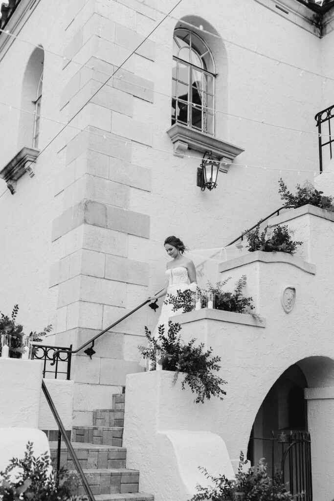 bride coming down the aisle at Powel Crosley Estate