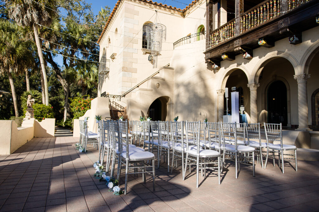 outdoor wedding ceremony at Powel Crosley Estate