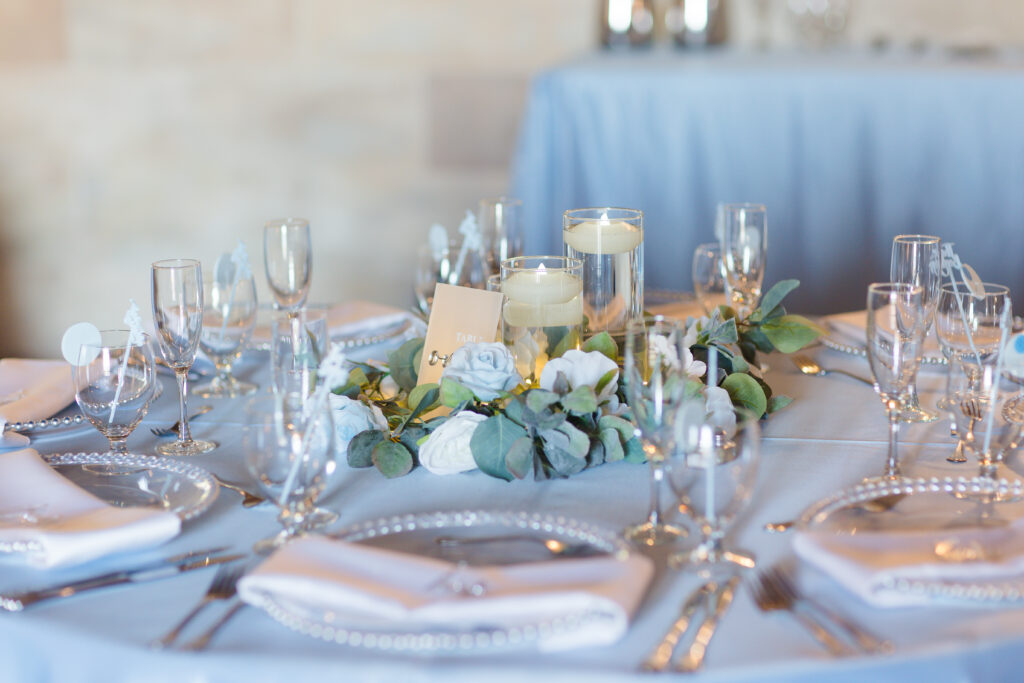 blue and white floral wedding centerpieces