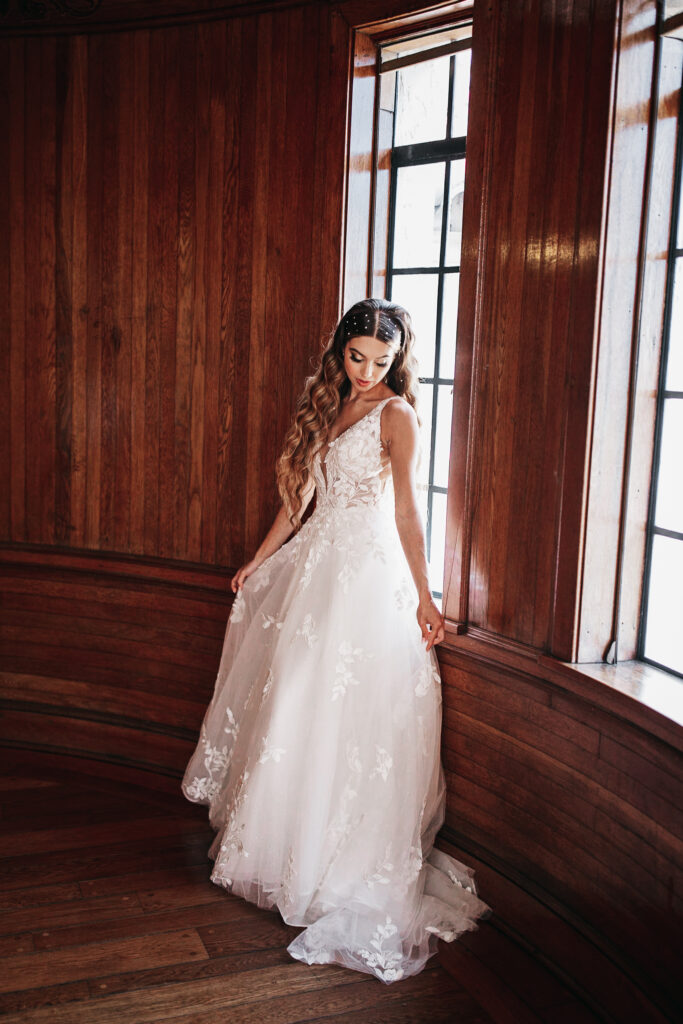 bride in lace and tulle wedding gown