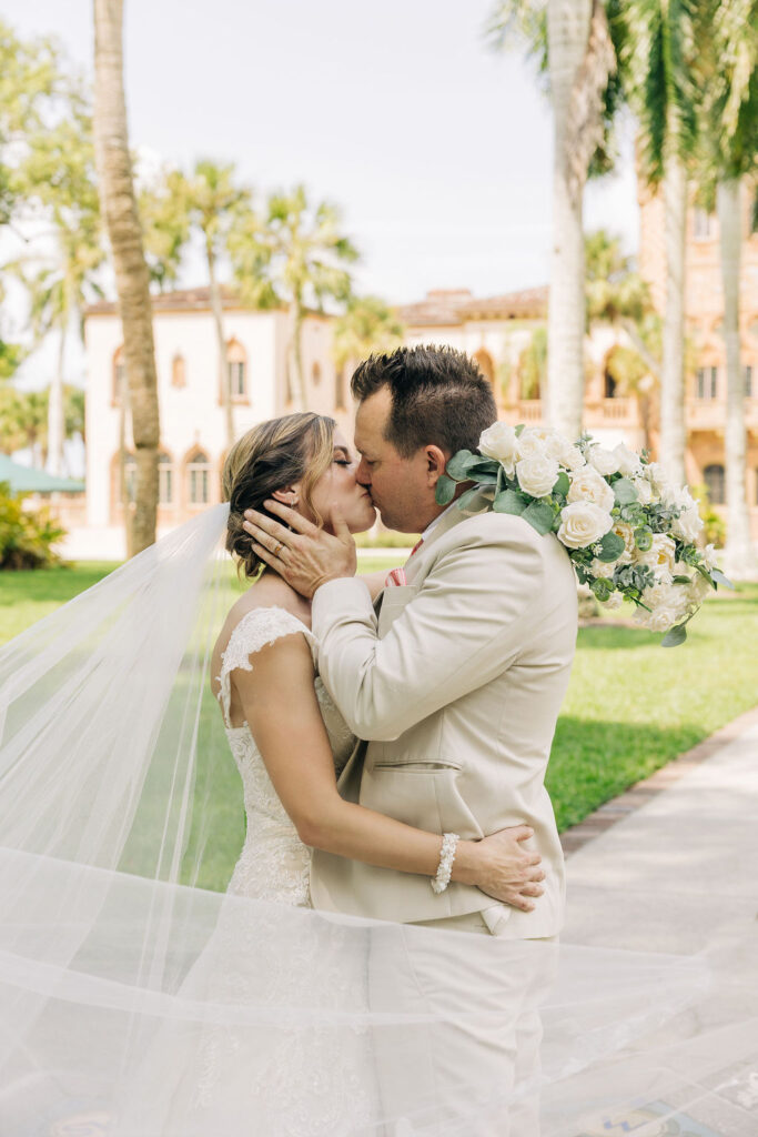 bride and groom portraits at Ringling Ca' d'Zan