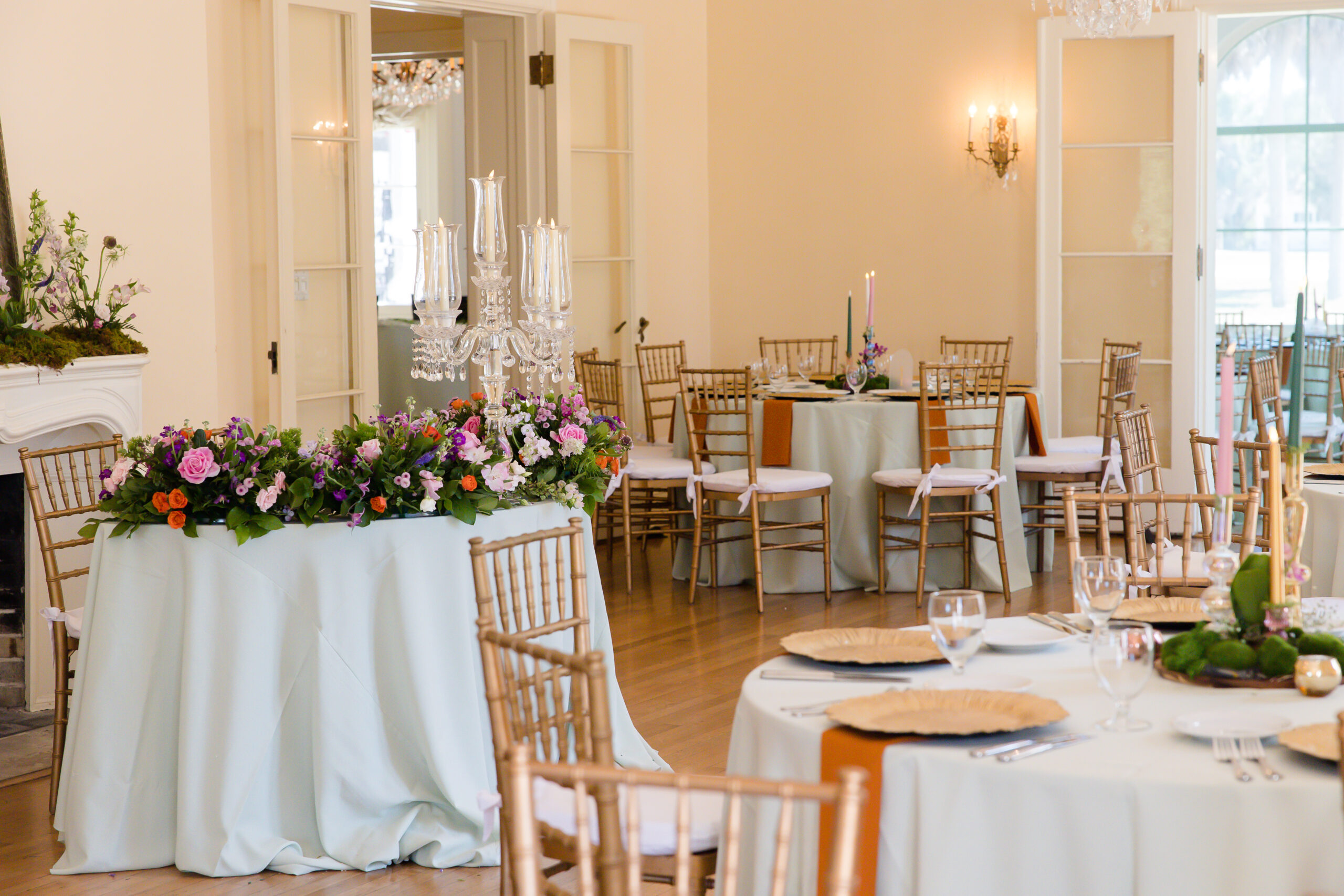 wedding at Edson Keith Mansion with colorful details