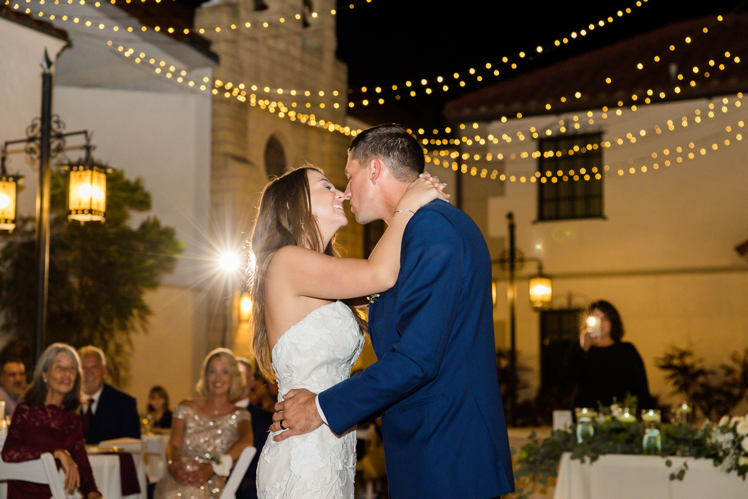 bride and groom first dance at Bishop Museum of Science